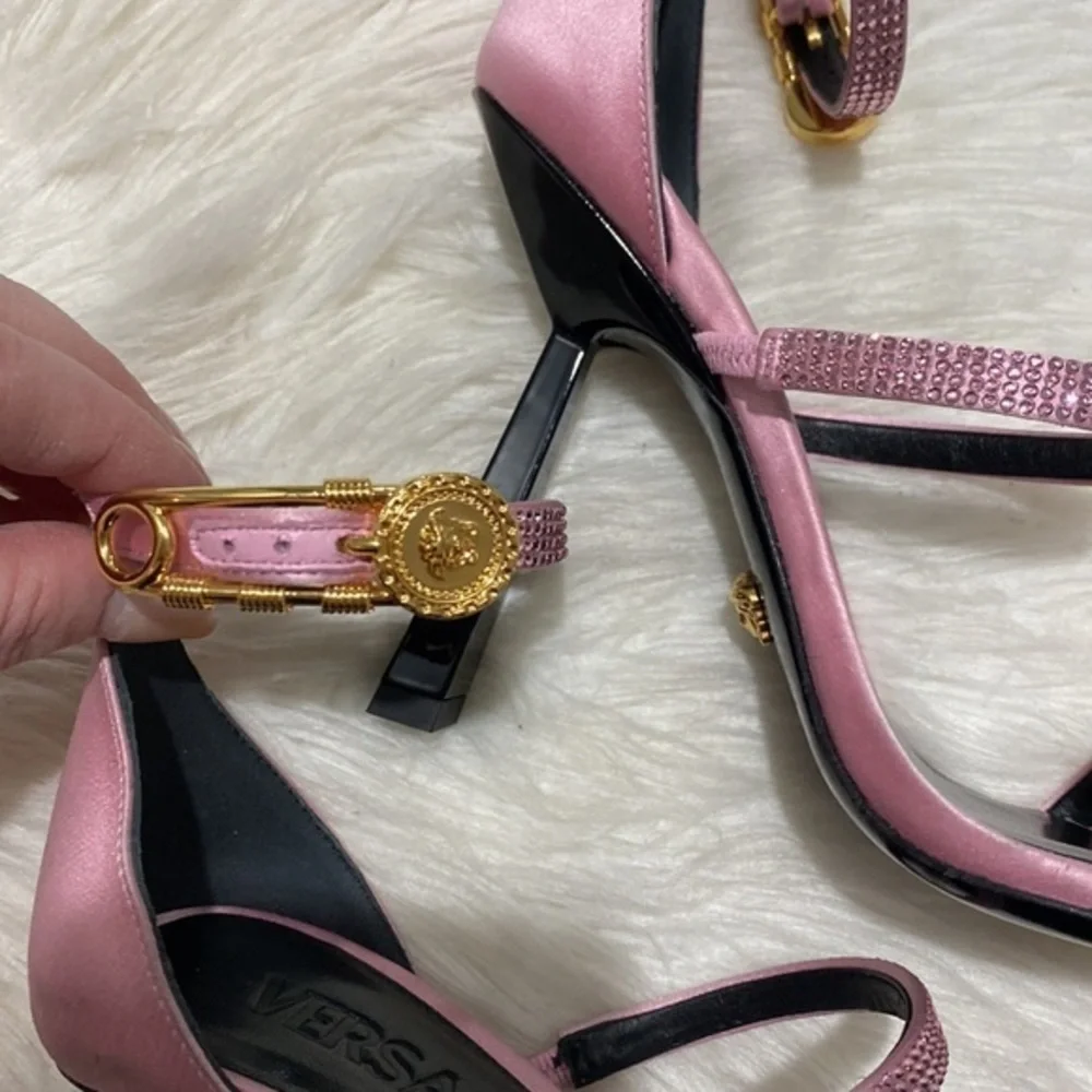 Versace Crystal Embellished ankle strap sandal size 35EU - Picture 11 of 17